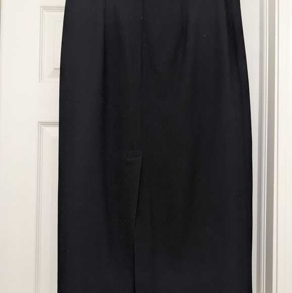 Talbots Black Long Skirt Size 12P - Picture 2 of 3